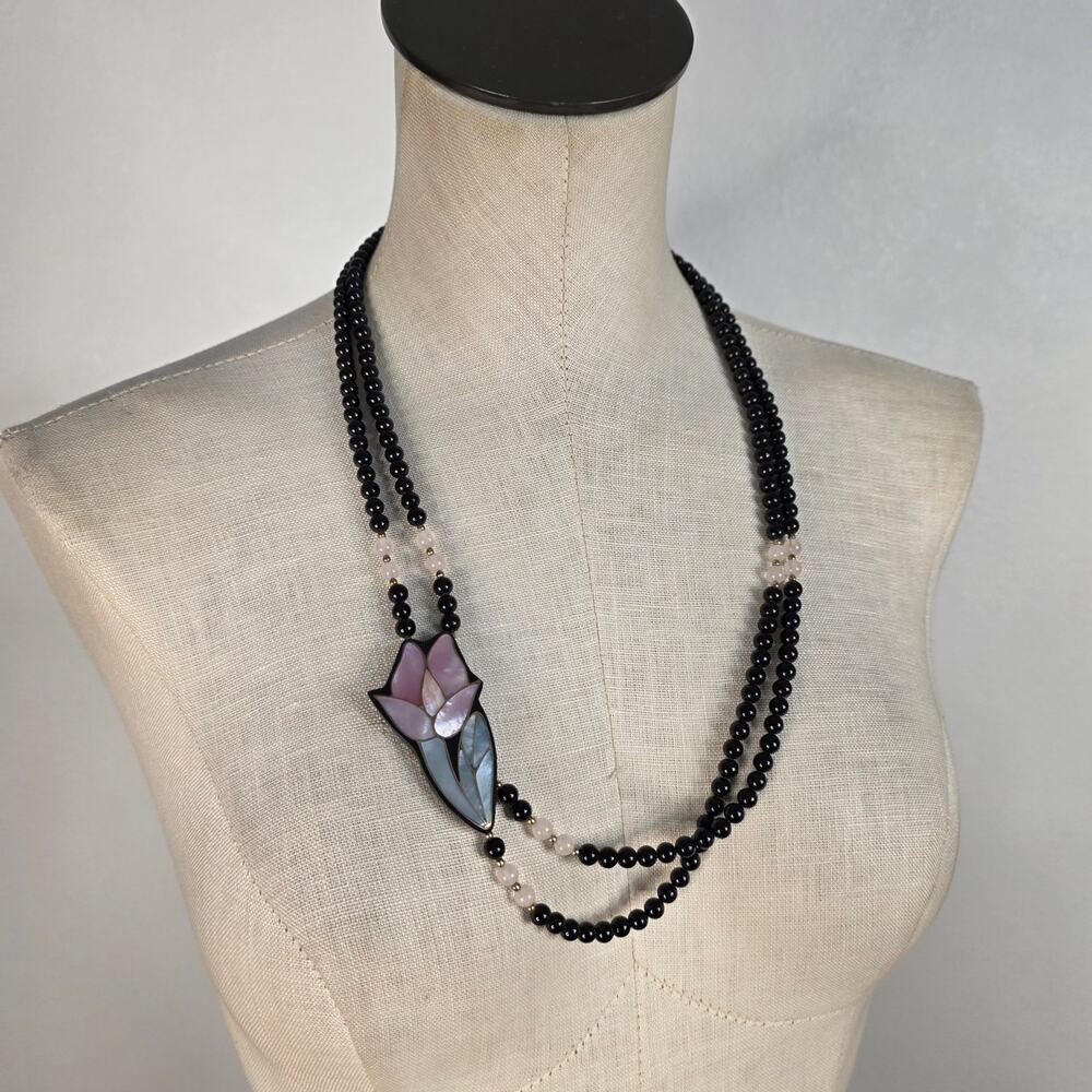 VIT lee sands Mother of Pearl Floral Necklace Black Pink Double Strand Statement